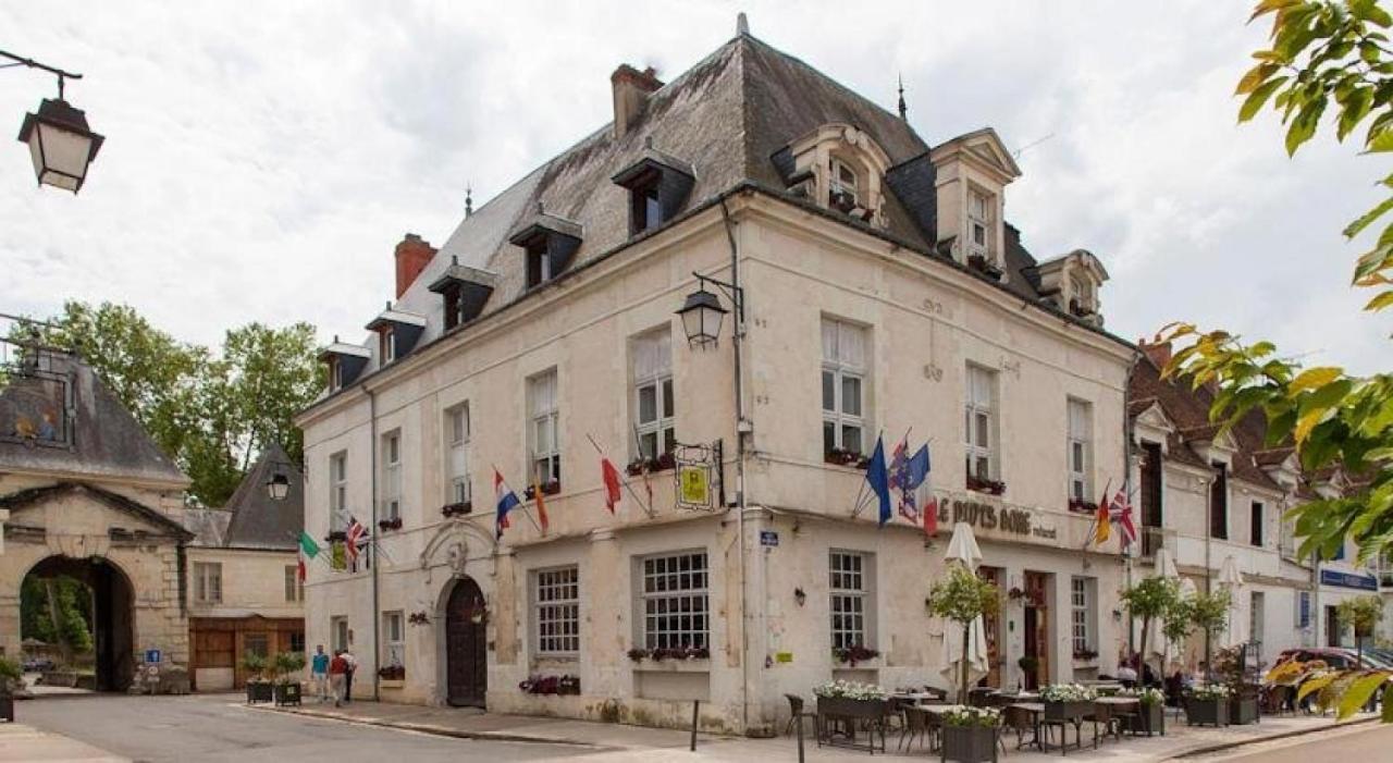 Gite Le Petit Puits A Richelieu Buitenkant foto